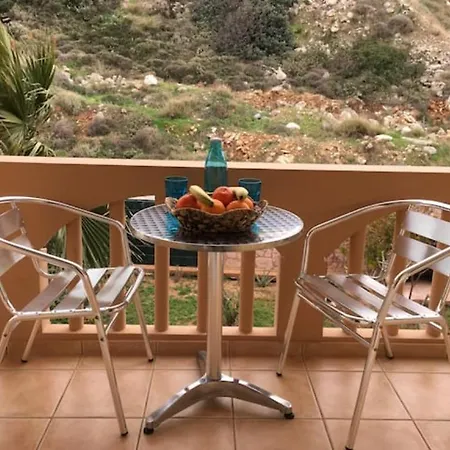 Koumpe Blue Sea View Apartament *